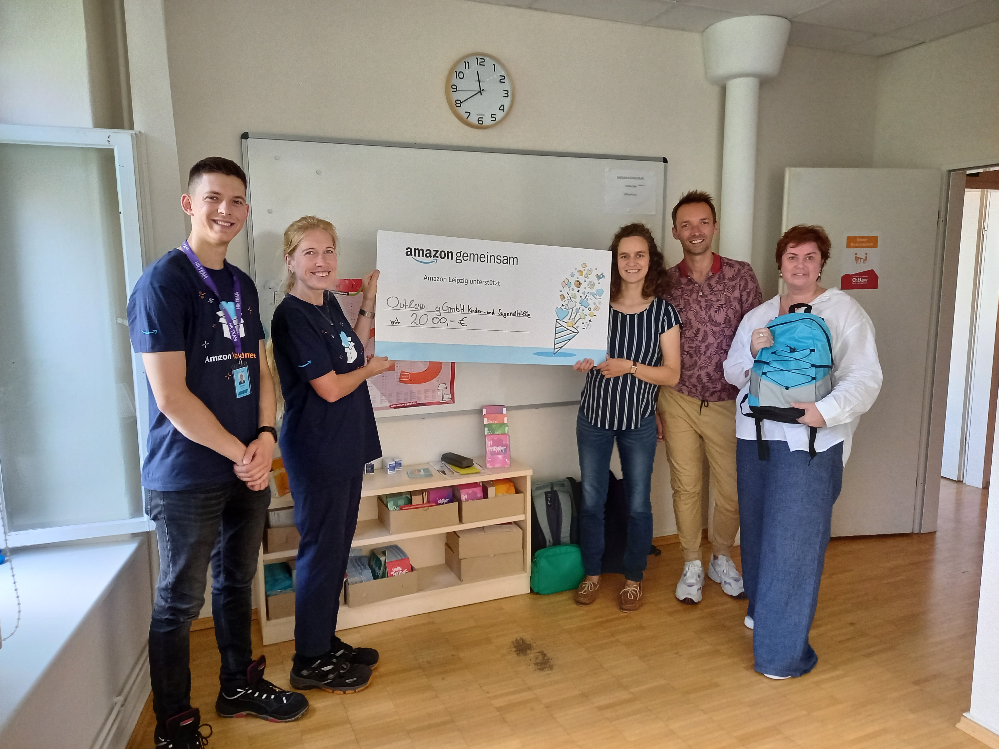 Henry Knipp und Judy Berndroth (amazon) sowie Tina Kneist, Bartosch Mielcarek und Ines Herrmann (v.l.n.r.)